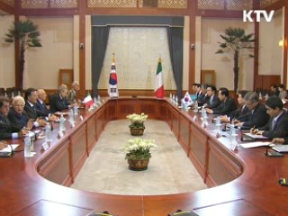 한-이탈리아 정상 "국제문제 긴밀 협력"
