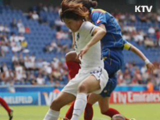 이 대통령 "여자 축구대표팀 자랑스럽다"