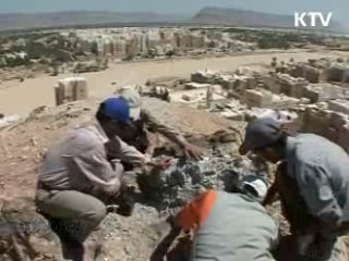 예멘서 유가족차량 피습···모두 무사