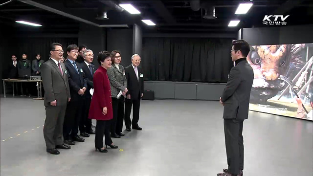 박 대통령, 벤처단지 입주업체 콘텐츠에 큰 관심