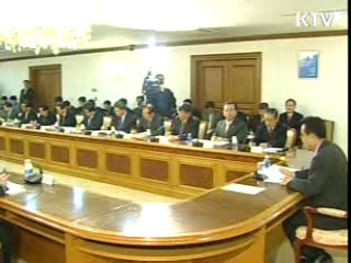 한 총리 "기업구조조정 원칙대로"