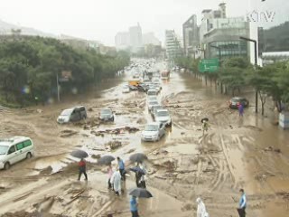 피해 규모 계속 커져···인명 피해 70명 육박