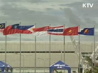 이 대통령, 아세안+3 참석차 오늘 베트남 방문