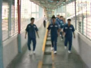 불법과 타협하지 않는 원칙 대응의 선례