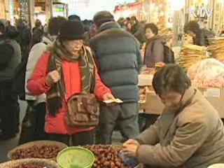 '설 제수용품, 때 맞춰 사면 저렴해요'