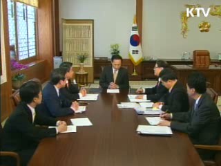 이 대통령 "교육기본 세우기에 진력"