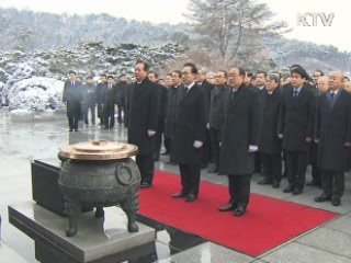 이 대통령 "더 큰 대한민국 기원"