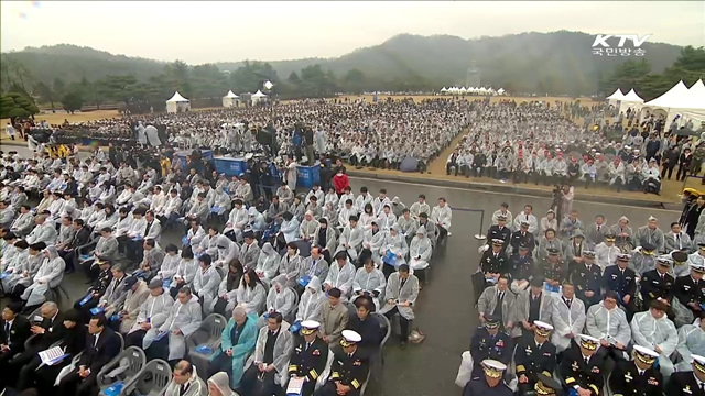 천안함 4주기…"통일위해 굳건한 국방 토대 필요"