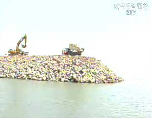 “새만금 끝막이 공사 다음달 마무리”