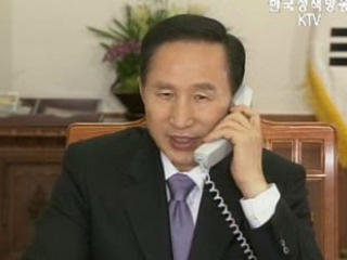 이 대통령, 오바마 당선인과 전화통화