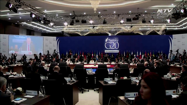 박 대통령, 포용적 성장·지역경제 통합 논의 주도