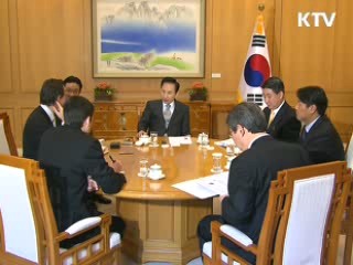 이 대통령 "북 미사일 발사, 군사적 대응 반대"