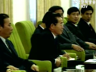 `다각적 협력` 논의