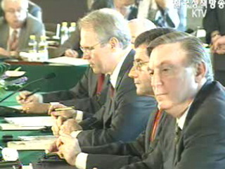 힐 차관보, `北, 구체 논의 용의 시사`