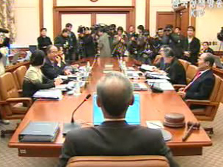 국내경기 점차 회복, 콜금리 동결