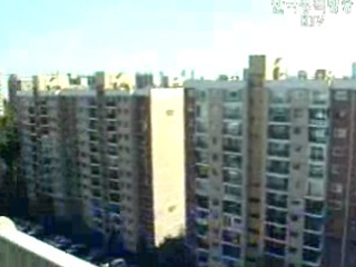 `아파트 값 32% 거품`