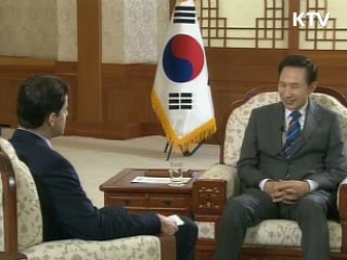 '릴레이' 외신인터뷰, 경제정책 적극 홍보