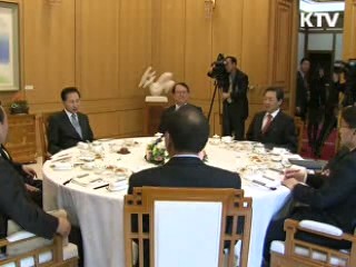 이 대통령 "일자리·서민 추경"