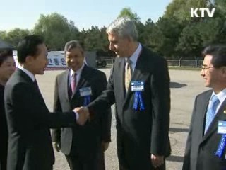 '서울 ADEX' 개막…첨단무기 경연장