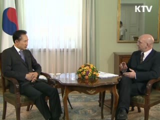 "북한 압박해 회담장으로 유도해야"