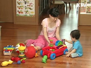 육아휴직급여, 임금 비례 최대 100만원 지급