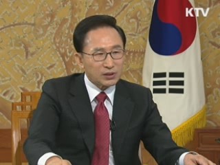 이 대통령 "개헌, 여야 머리 맞대야"