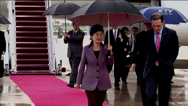 박 대통령, 워싱턴 도착…공식일정 돌입