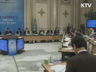 이 대통령 "대한민국 선진 일류국가 출발점"