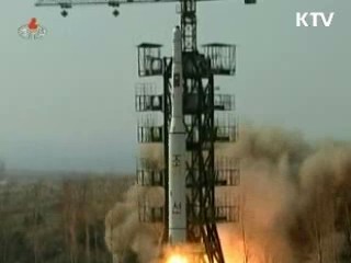 이 대통령 "안보, 절대 흔들려서는 안돼"