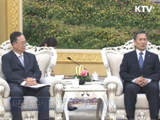 김관진 장관, '국군포로 가족 송환' 요구