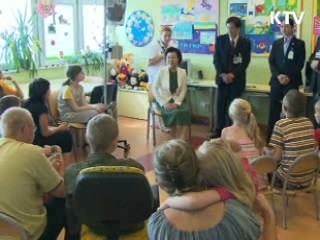 김윤옥 여사, 바르샤바 어린이병원 방문