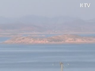 북한, 1단 로켓 장착…발사 수순 '돌입'