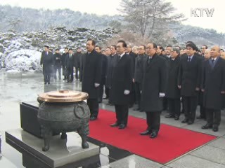 이 대통령 "더 큰 대한민국 기원"