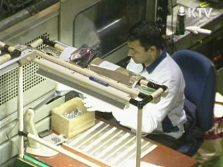 오늘부터 '외국인근로자 고용허가서' 발급 개시