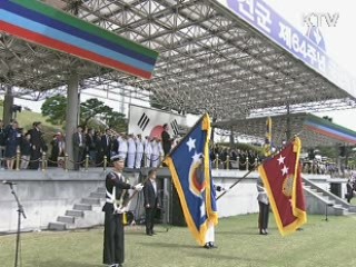 이 대통령 "국방개혁 지속적으로 추진해야"