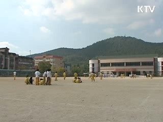 방과후 학교·교사열의가 성적개선 영향