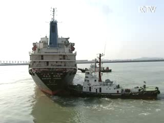 로켓 발사 후 주가 상승, 환율 하락