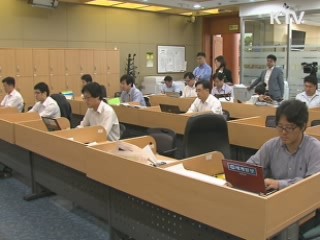 이 대통령 "자원 확보 더 노력해야"