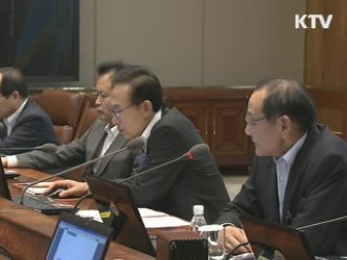 이 대통령 " '도가니' 재발방지 위해 의식개혁 절실"