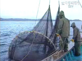 한·중 합동 승선 조업현장 순시