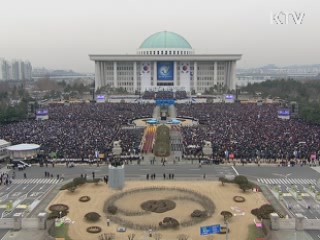 외교지평 확대 '세계 중심국' 부상