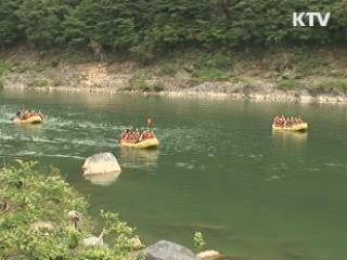 이 대통령 "국내여행 더 많은 관심 가져야"