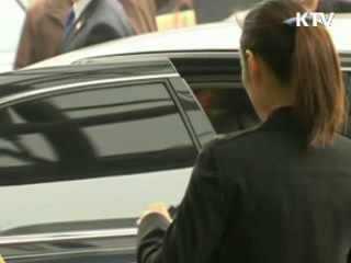 北 최태복 방중…中, 6자회담 다시 촉구