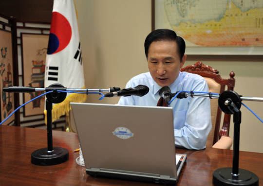 이 대통령 10차 라디오 연설 다시 듣기