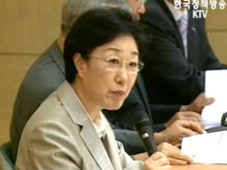 한명숙 총리, `장애가구 지속적으로 지원`