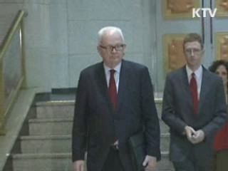 북, 우라늄시설 공개…미 보즈워스 긴급 방한