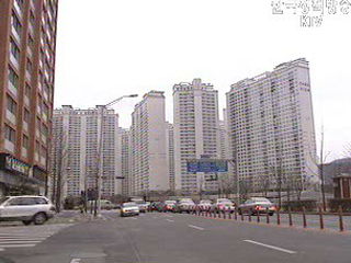 아파트 대출 원리금 `균등상환`으로 바뀐다