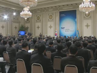 이 대통령 "대운하 건설 하지도 않고 할 수도 없어"