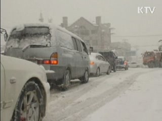 오후부터 찬 바람…영동 폭설