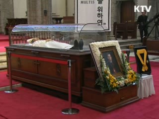 "김 추기경, 이 대통령에 큰 힘"